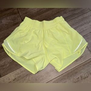 Lululemon Hotty Hot Short 4”